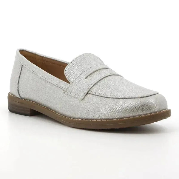 Soft Style by Hush Puppies Tysan Loafer With Saddle - Silver
