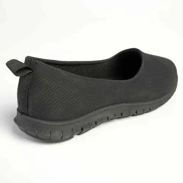 Soft style by Hush Puppies Natura Slip-On Sneaker - Black