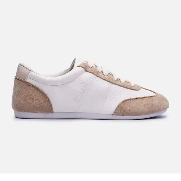 Soviet Ladies Bron S Lace Up Sneaker - White/Beige