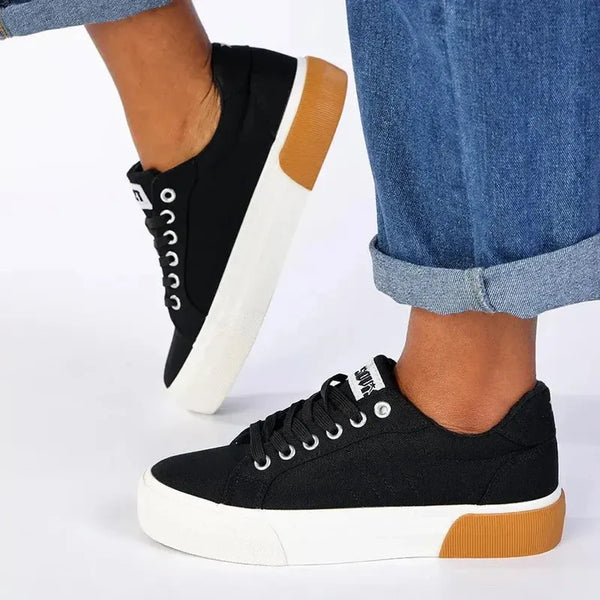 Soviet Ladies Taurus Lace Up Sneaker - Black