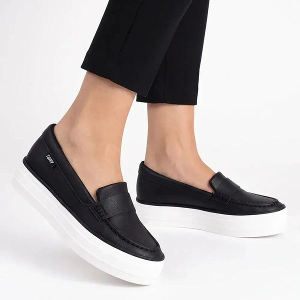 Tomy Arrow Sneaker - Black