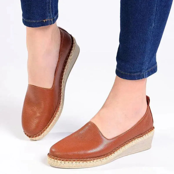 Tsonga Mfifa Leather Closed Toe Wedge - Cayak Tan