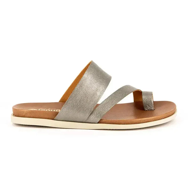 Tsonga Ningizimu Toe Loop Leather Sandals - Silver