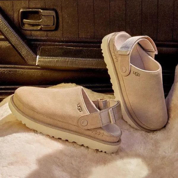 UGG Goldenstar Clog - Sand