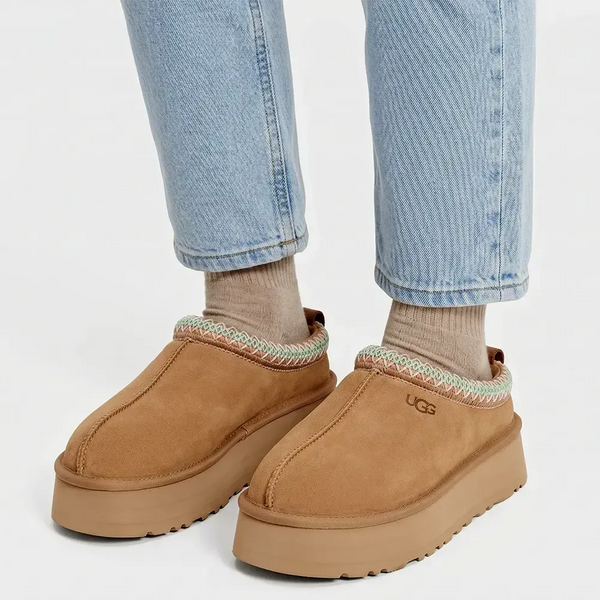 UGG Tazz 11 Slipper - Sand