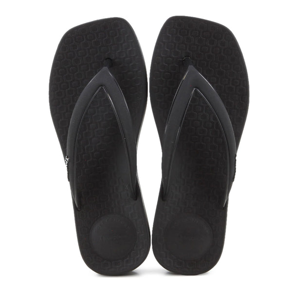 Ipanema Pluma Sandal - Black