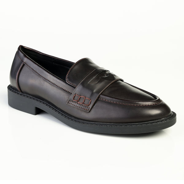 Madison Magnolia Loafer with Saddle - Chocolate