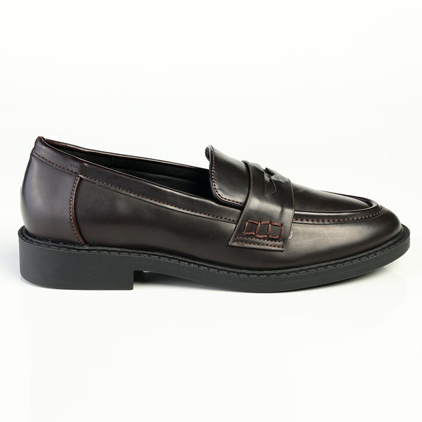 Madison Magnolia Loafer with Saddle - Chocolate
