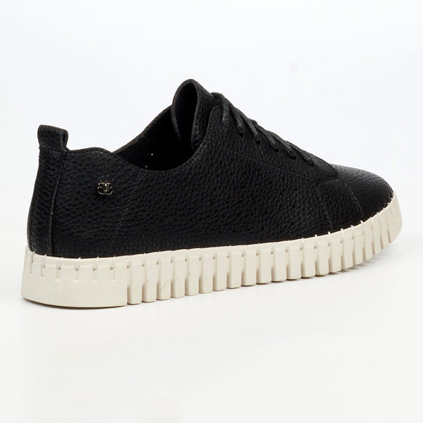 Butterfly Feet Laguna 2 Sneaker - Black