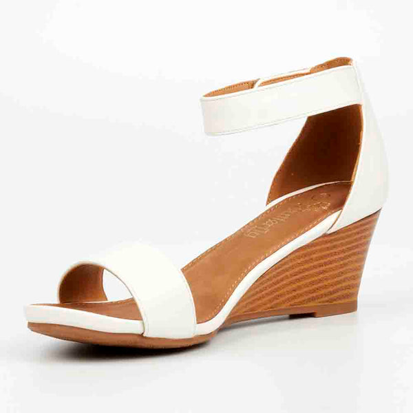 Butterfly Feet Shani Wedge - White