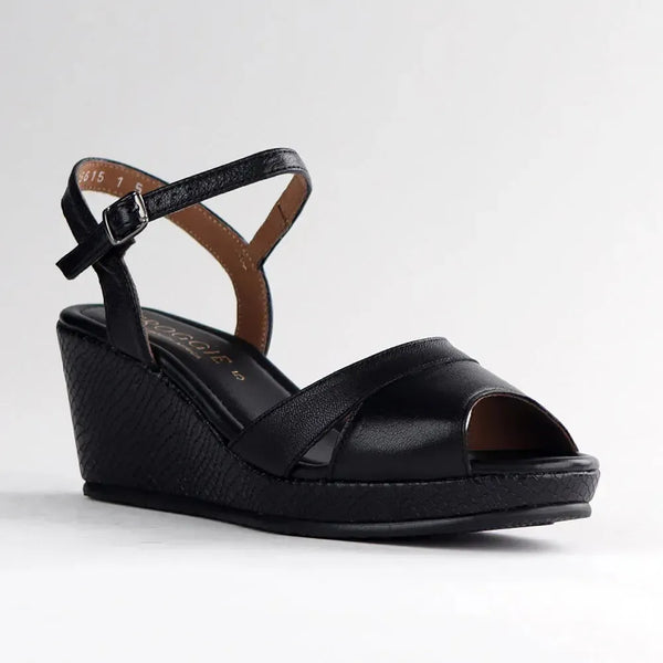 Froggie Raine Leather Wedge - Black