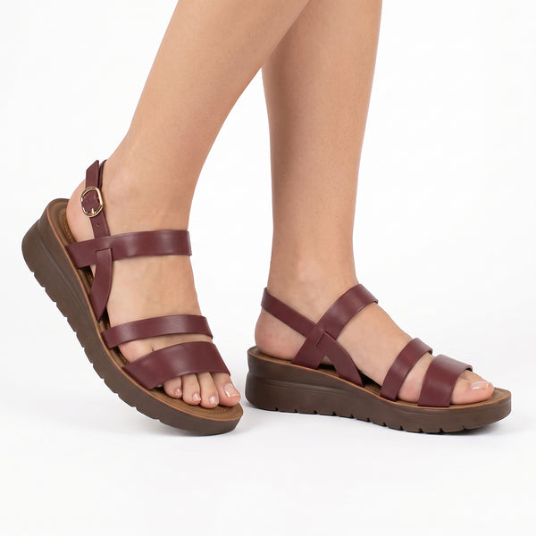Pierre Cardin Low Wedge - Burgundy