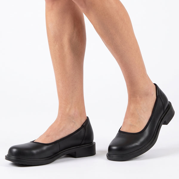 Soft Style by Hush Puppies Valonia Flats - Black