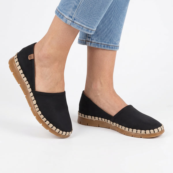 Pierre Cardin V-Shape Loafer - Black