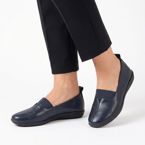 Soft Style by Hush Puppies Cara Flats - Navy