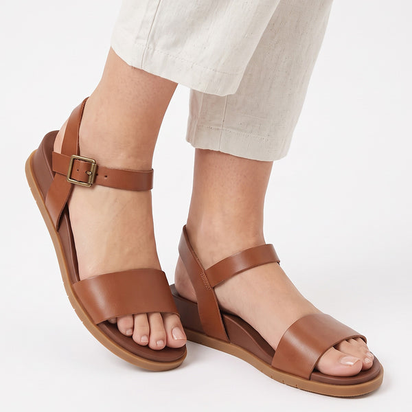 Hush Puppies Graice Leather Strap Sandals - Cognac