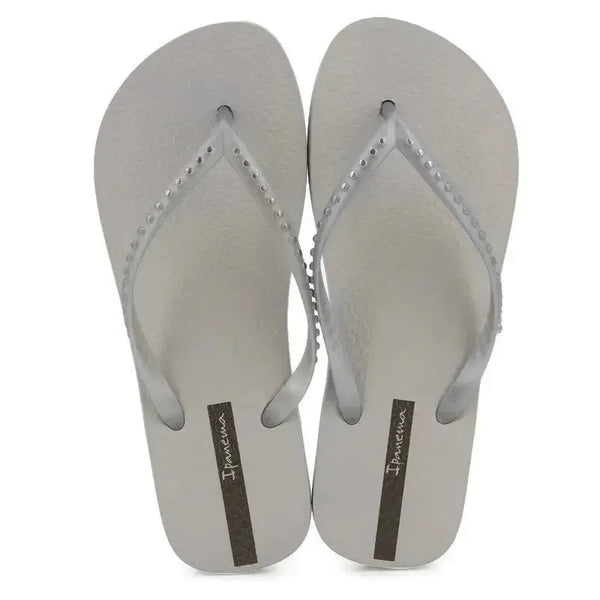 Ipanema Essence Flip Flop With Studs - Grey Silver