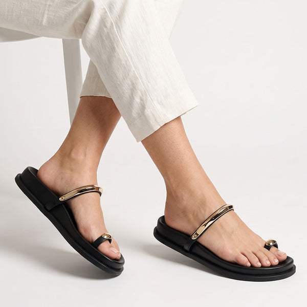 Madison Cruise Sandal - Black