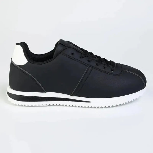 Madison Juri Sneaker - Black/White