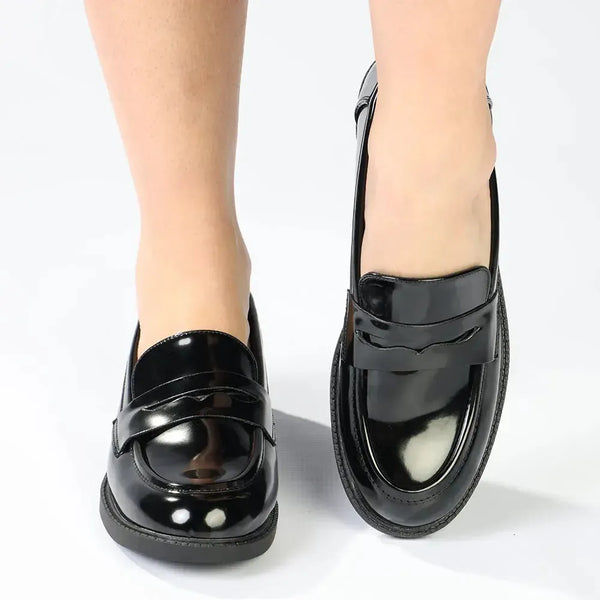 Madison Nancy Loafer With Saddle - Black