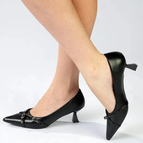 Madison Octavia Buckle Strap Court - Black