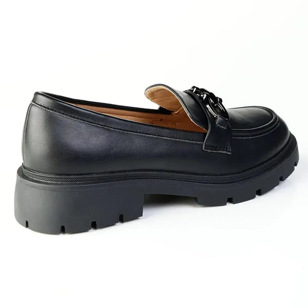 Madison Olina Loafer With Saddle & Metal Trim - Black