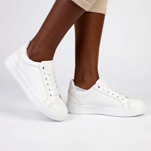 Madison Yami Sneaker - White Mono