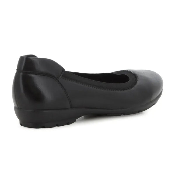 Pierre Cardin Round Toe Pump - Black