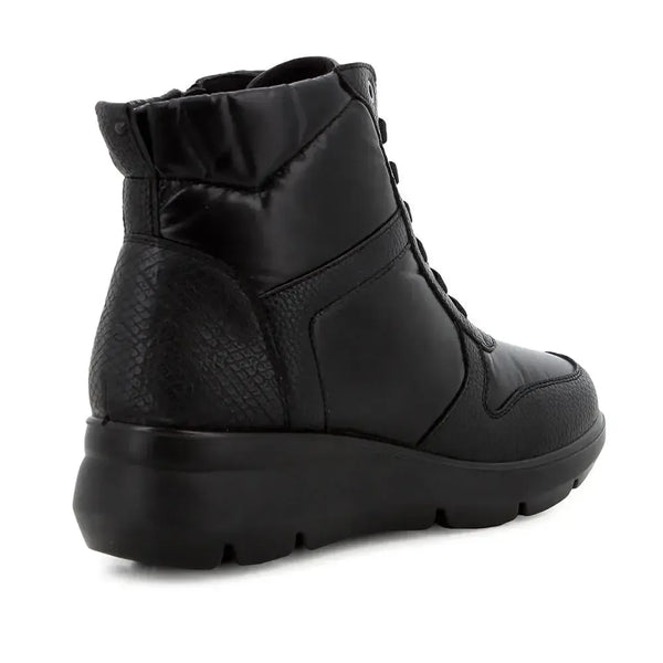 Soft Style By Hush Puppies Johari Sneaker - Black