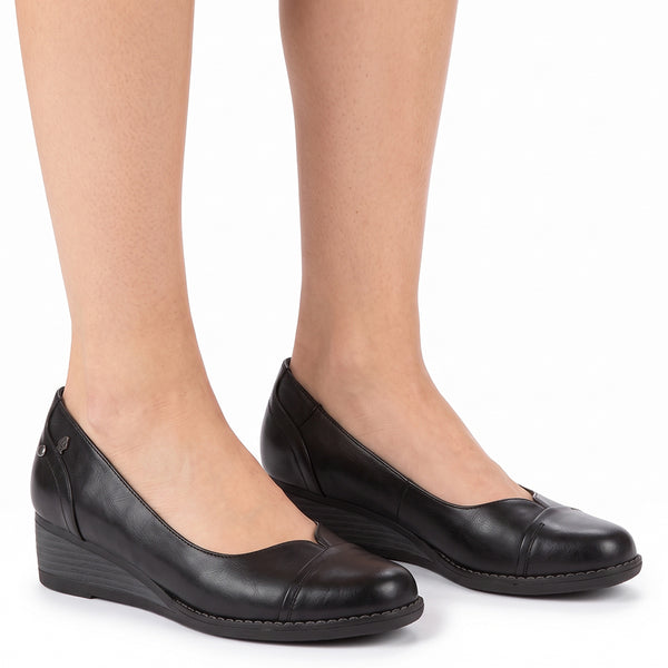Soft Style By Hush Puppies Soft Walden Wedge - Black