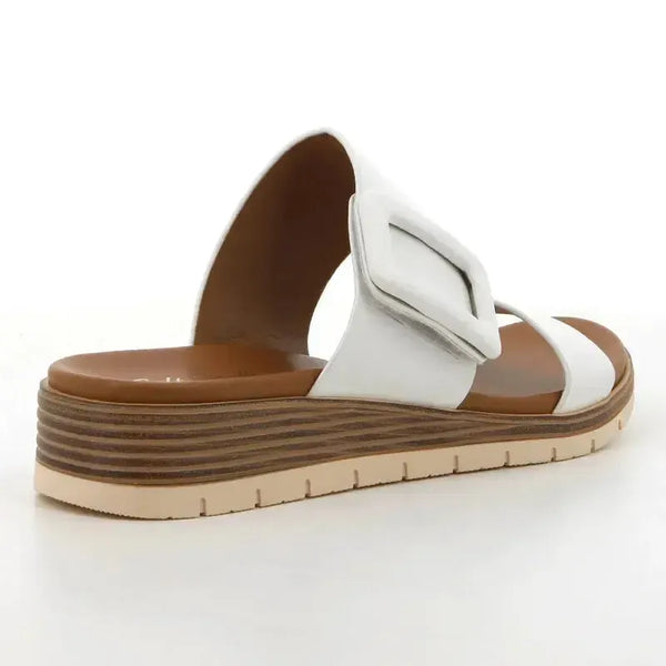 Soft Style by Hush Puppies Caroline Sandal - White