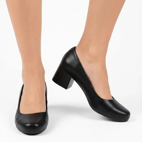 Soft Style by Hush Puppies Fynn Block Heel Court - Black