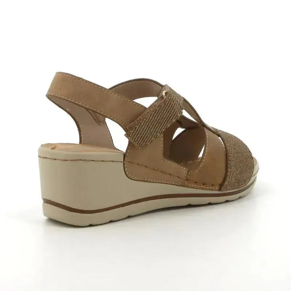 Soft Style by Hush Puppies Lenny Sandal - Camel