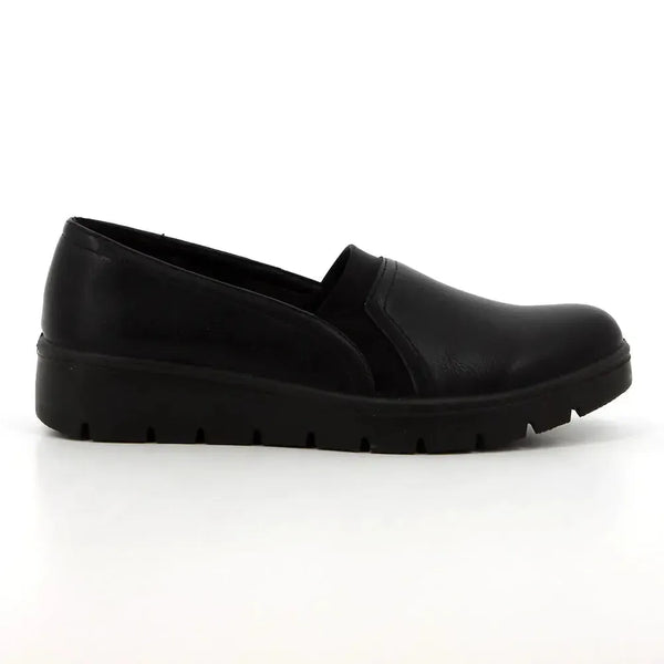 Soft Style by Hush Puppies Loren Flats - Black