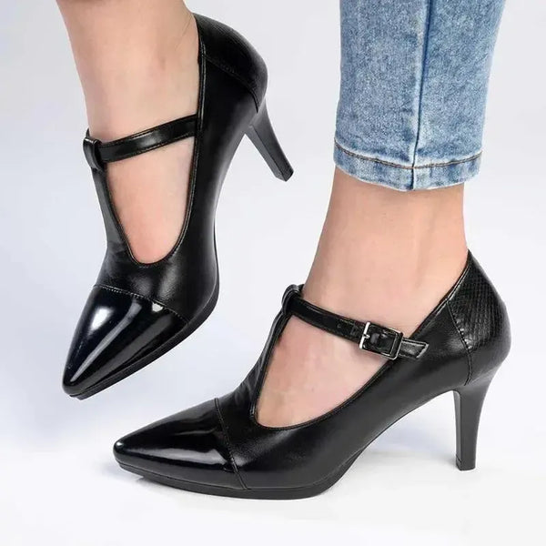 Soft Style by Hush Puppies Phoenix Court Heel - Black