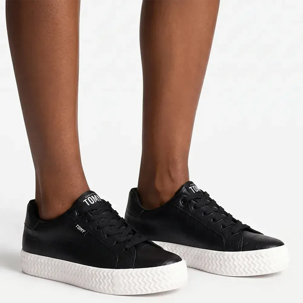 Tomy Taylor Sneaker - Black