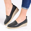Tsonga Mfifa Leather Closed Toe Wedge - Cayak Black