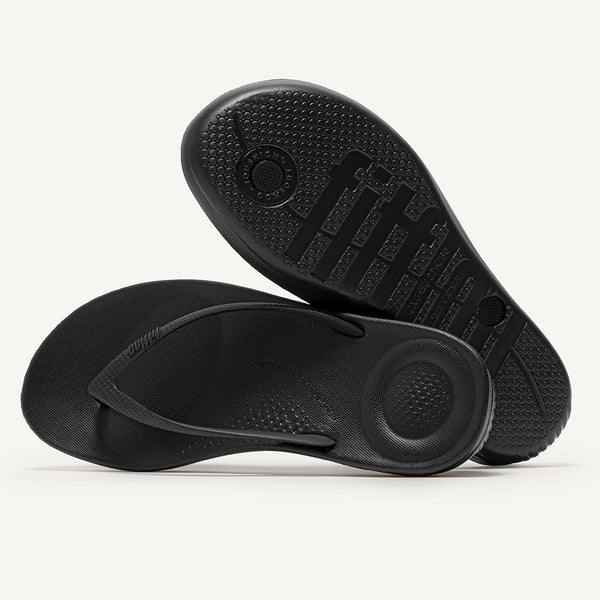 Fit Flop iQushion Ergonomic Flip-Flops - All Black