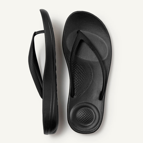 Fit Flop iQushion Ergonomic Flip-Flops - All Black