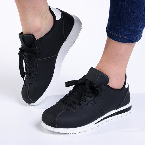 Madison Juri Lace Up Sneaker  - Black/White