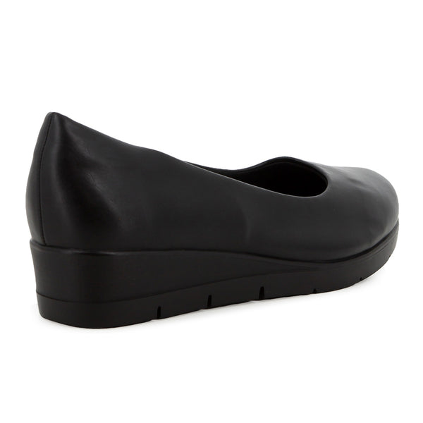 Soft Style by Hush Puppies Hotaru Wedge - Black